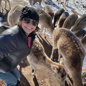 Meet your Posher, Leticia